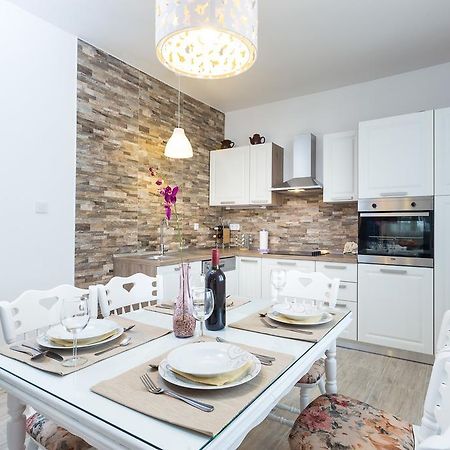 Apartment Perunika Задар Экстерьер фото